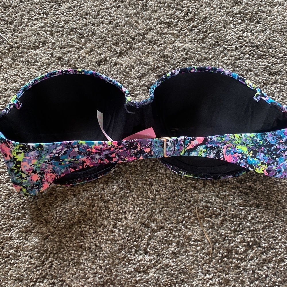 Victorias Secret Bikini Top​​ - Picture 3 of 5